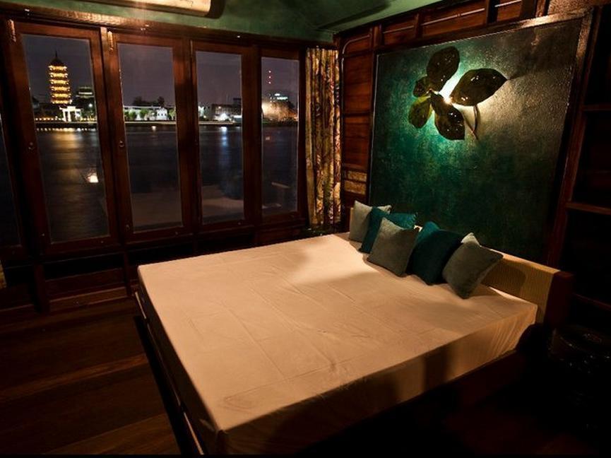 Loy La Long Hotel Bangkok Esterno foto
